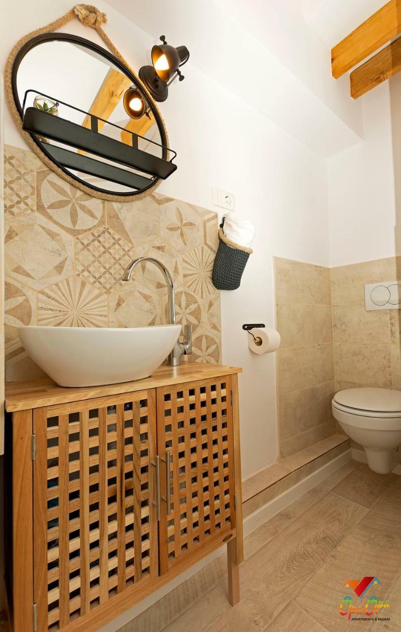 Opa Opa Apartment
